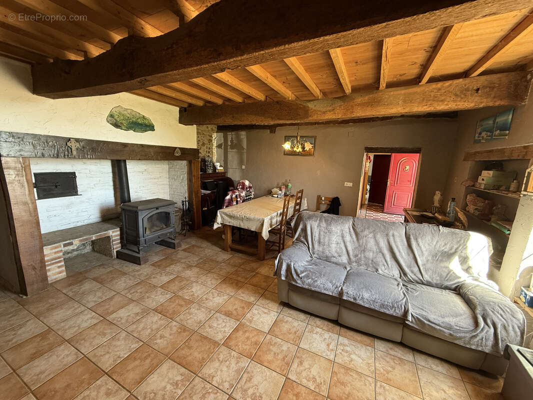 Maison à BOULOGNE-SUR-GESSE