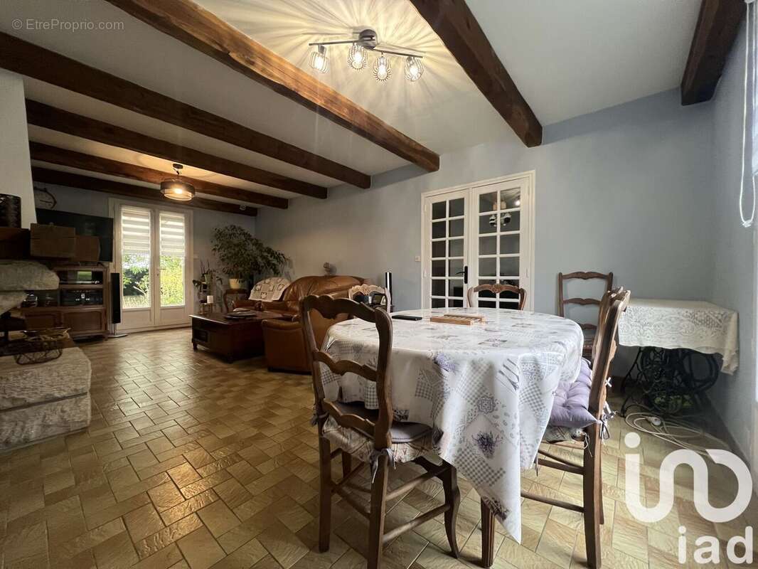 Photo 2 - Maison à CHAUMONT-EN-VEXIN