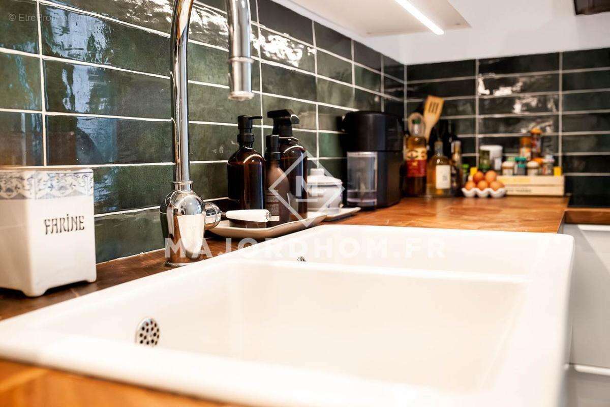 Appartement à MARSEILLE-7E