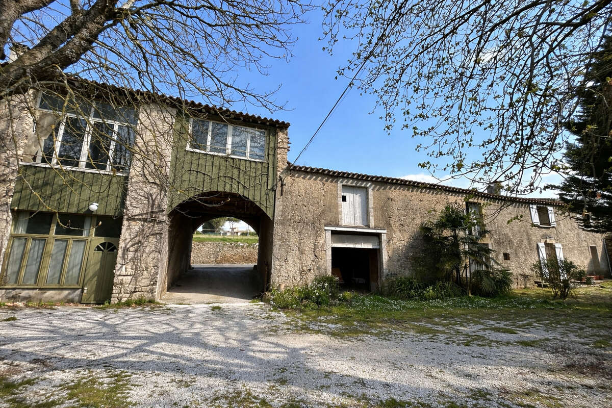 Maison à CARLIPA