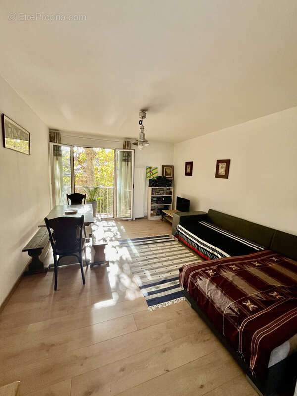 Appartement à MARSEILLE-16E