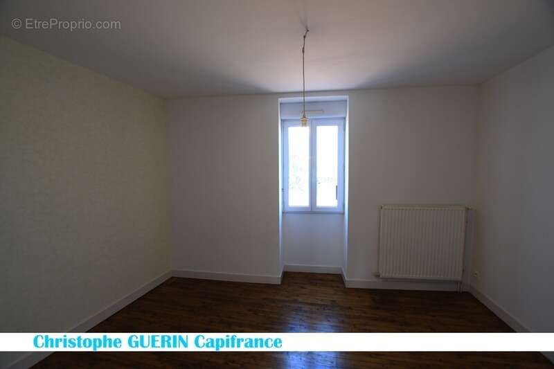 Maison à L&#039;ISLE-D&#039;ESPAGNAC