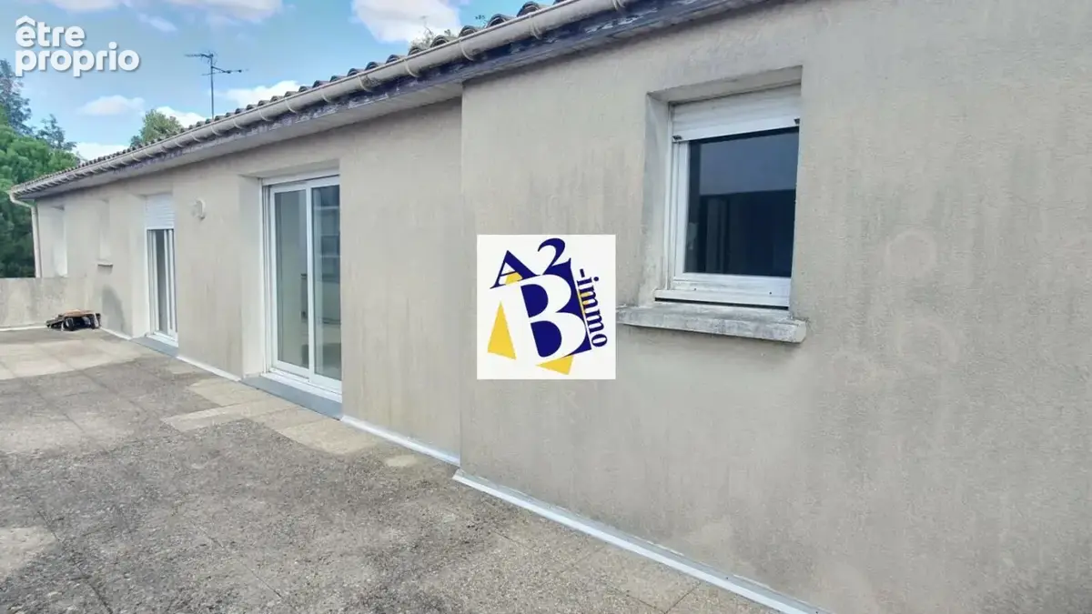 ANGOULEME, Quartier VICTOR HUGO, Appt T2BIS 61M², Grande terrasse - photo 19