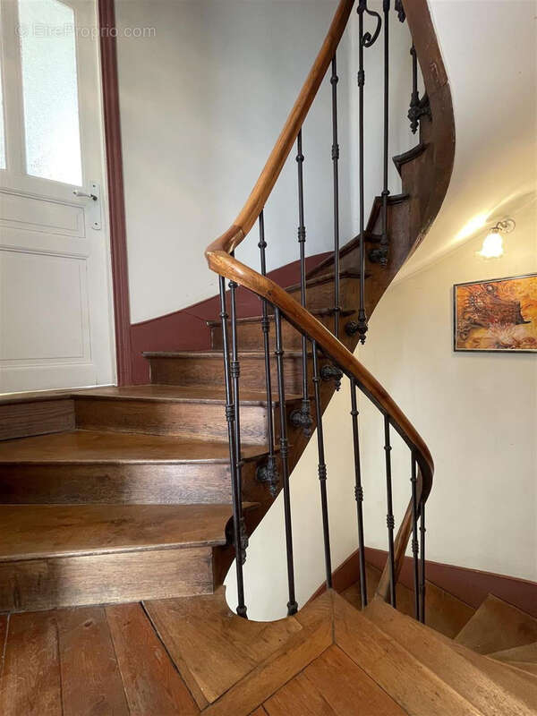 Maison à LE PIN-AU-HARAS