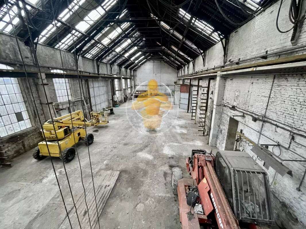 Commerce à AULNOIS-SOUS-LAON