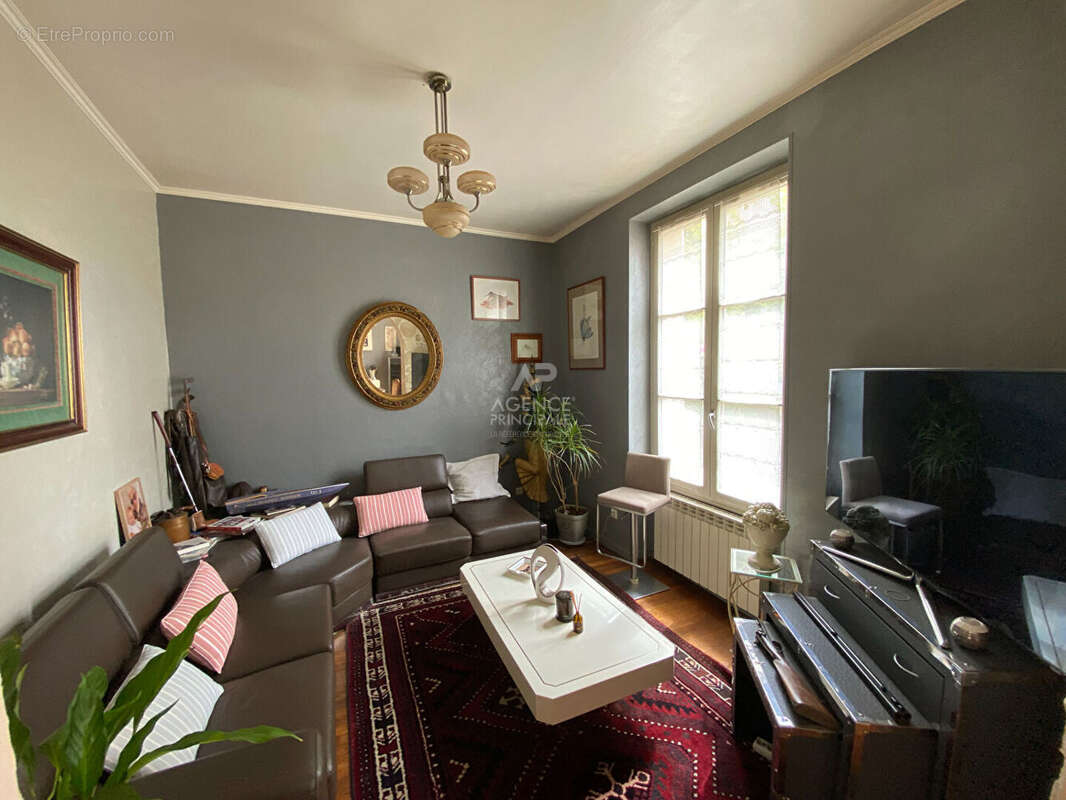 Appartement à PONTOISE