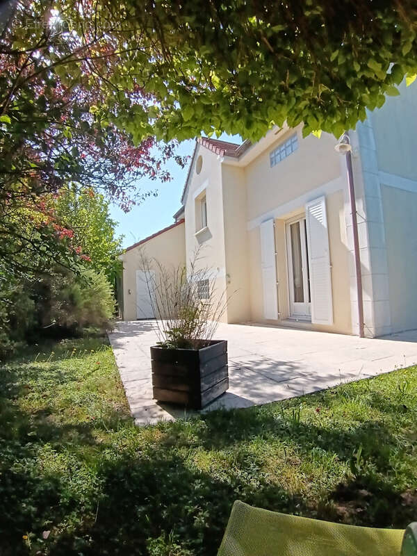 Maison d'architecte de 150m2 à VITTEL - photo 12
