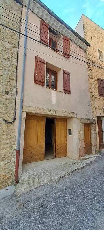 Maison à FIGANIERES