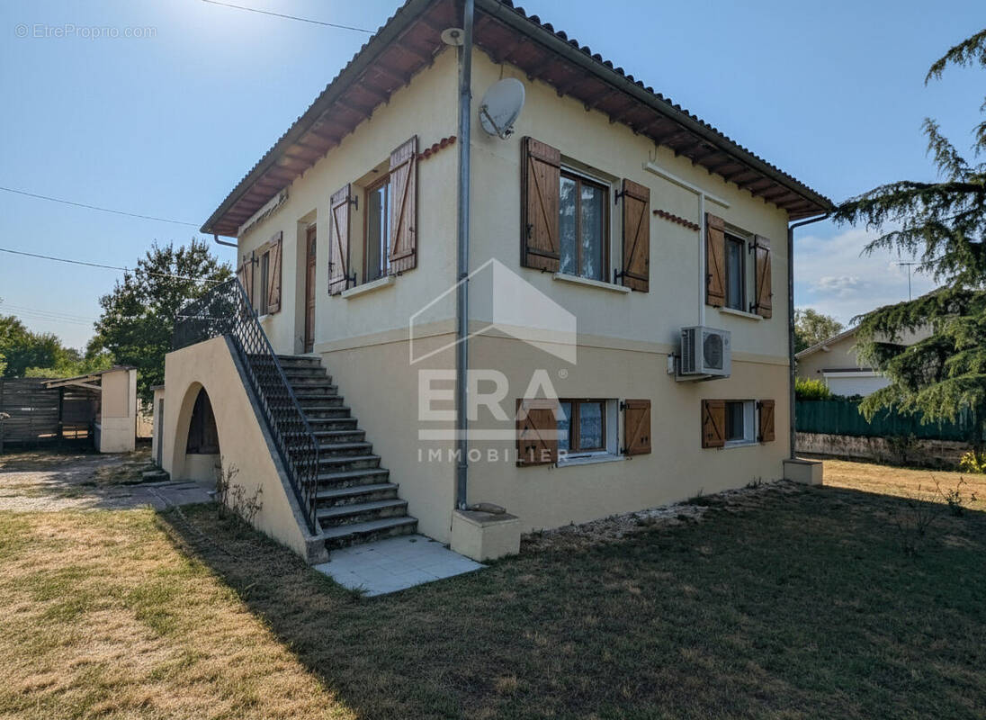 Maison à MONTPON-MENESTEROL