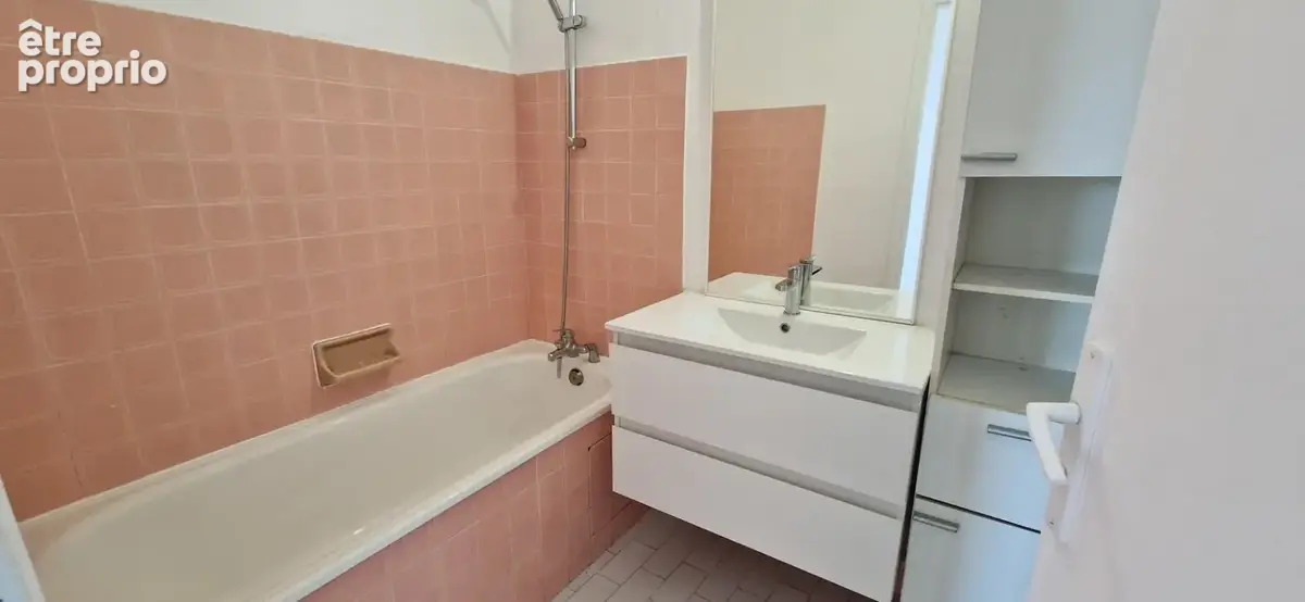 Appartement Nimes 3 pièce(s) 70.83 m2 Quartier préfecture - photo 5