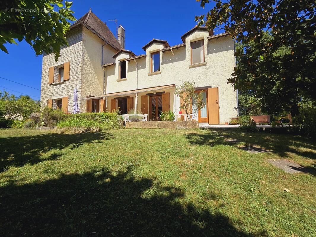 Maison à RIOCAUD