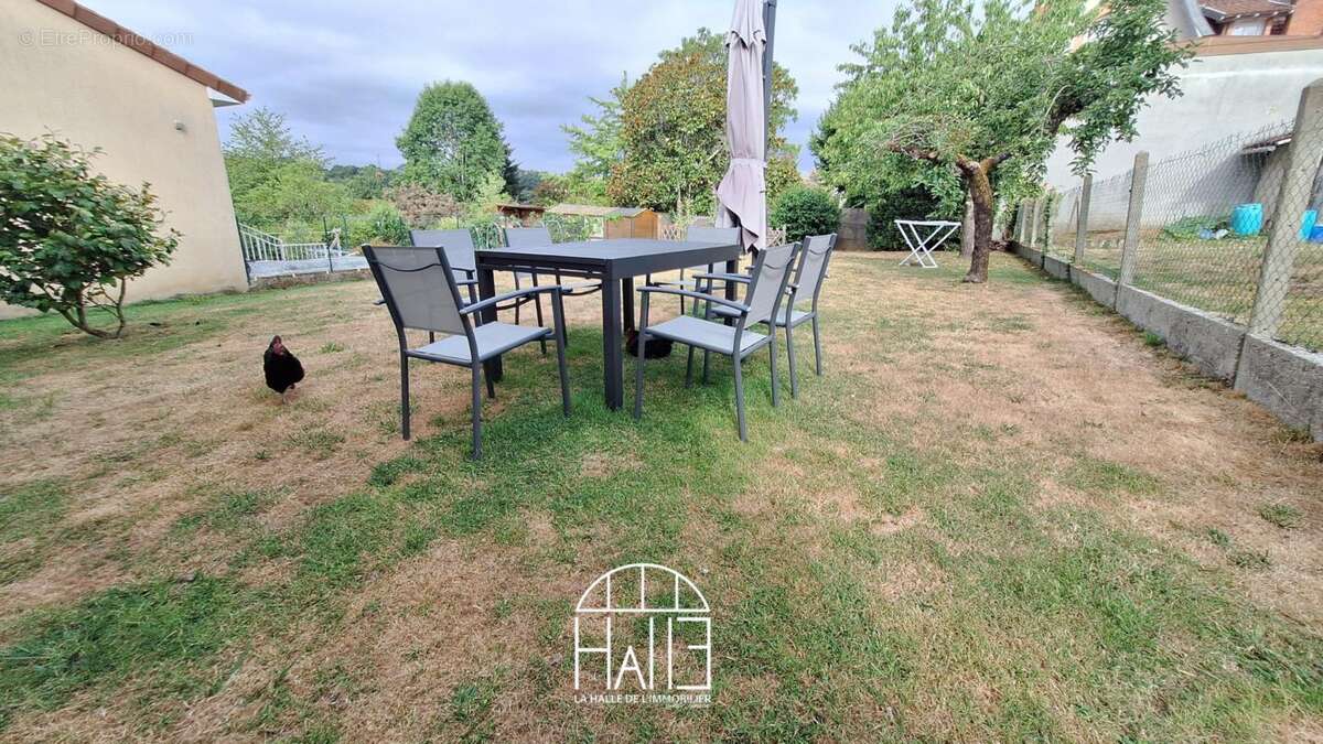 Maison 70 m² à Saint-Junien  - photo 16