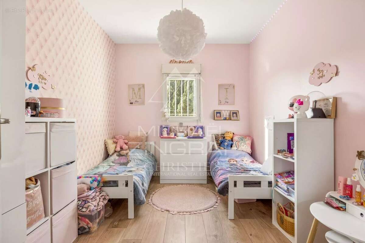 Maison à LE CANNET