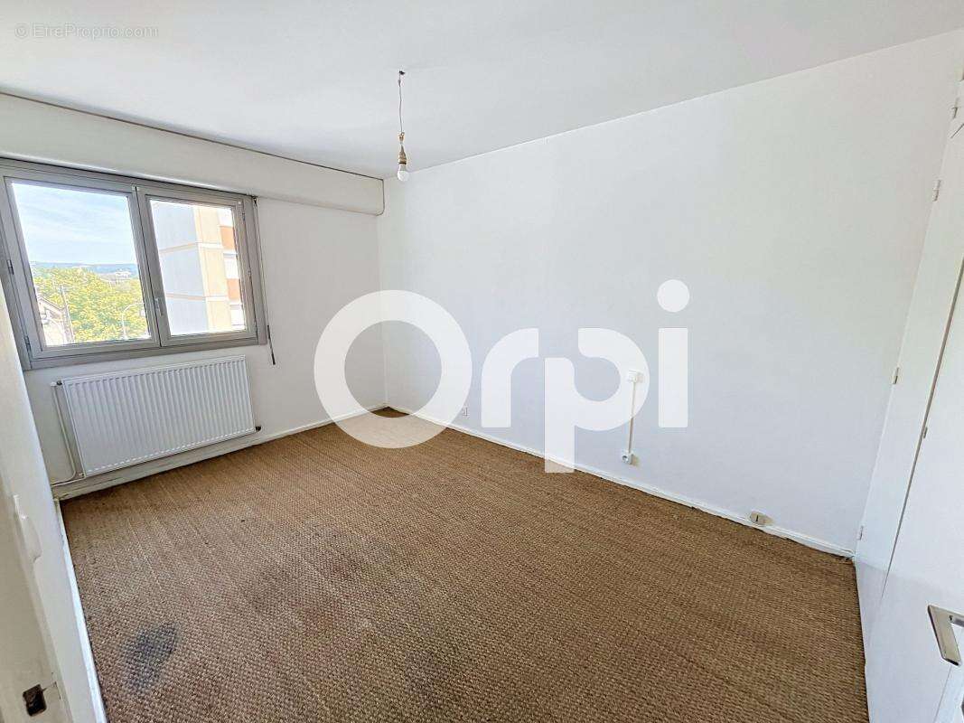Appartement à BRIVE-LA-GAILLARDE
