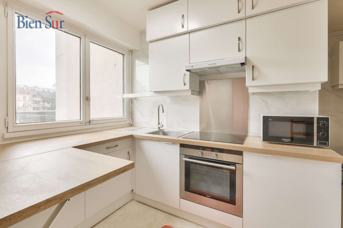 Appartement à IVRY-SUR-SEINE