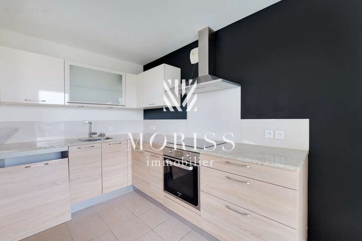 Appartement à GENNEVILLIERS