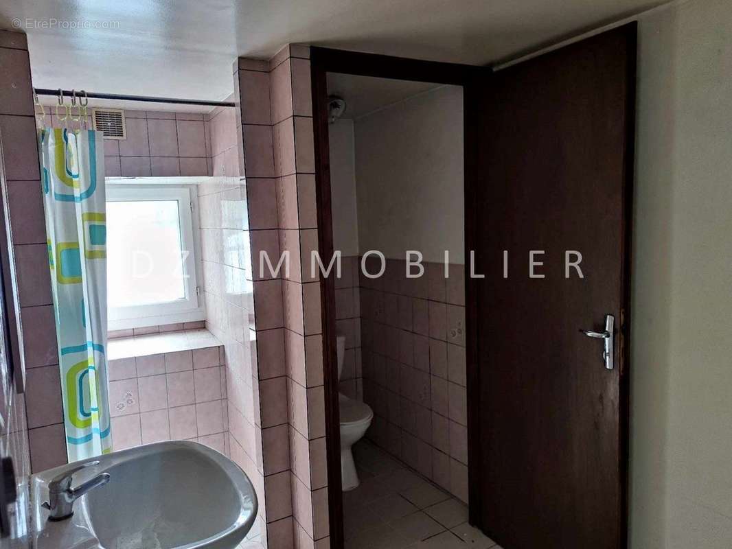 WC INDEPENDANT - Maison à AILLIANVILLE