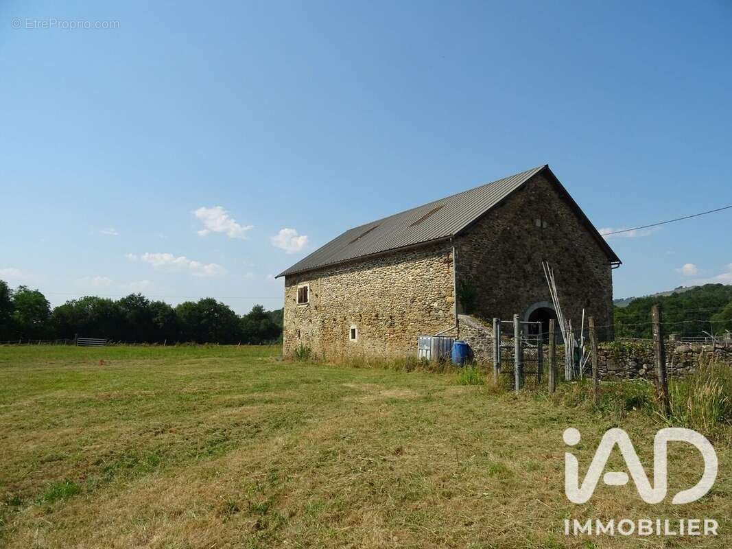 Maison 300 m² à Trois-Villes  - photo 6