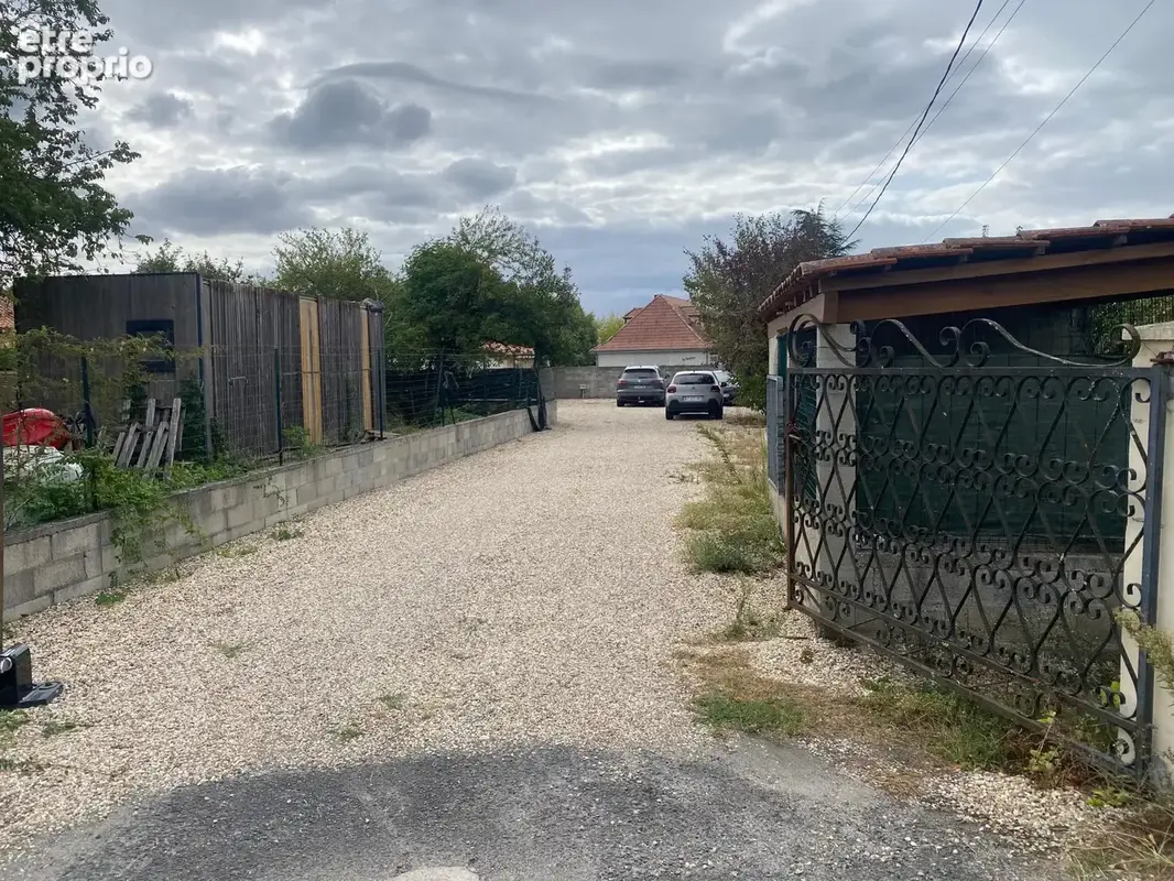 Photo 1 - Terrain à MERIGNAC