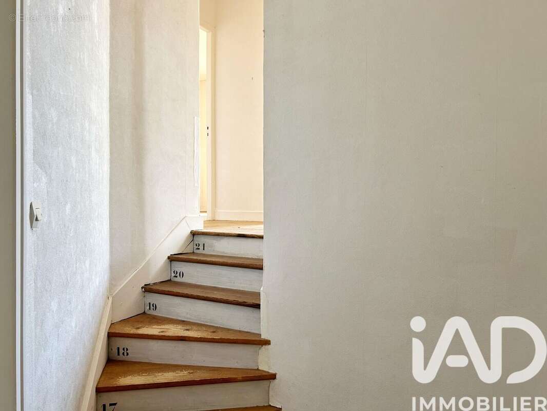 Photo 9 - Maison à PETIT-PALAIS-ET-CORNEMPS