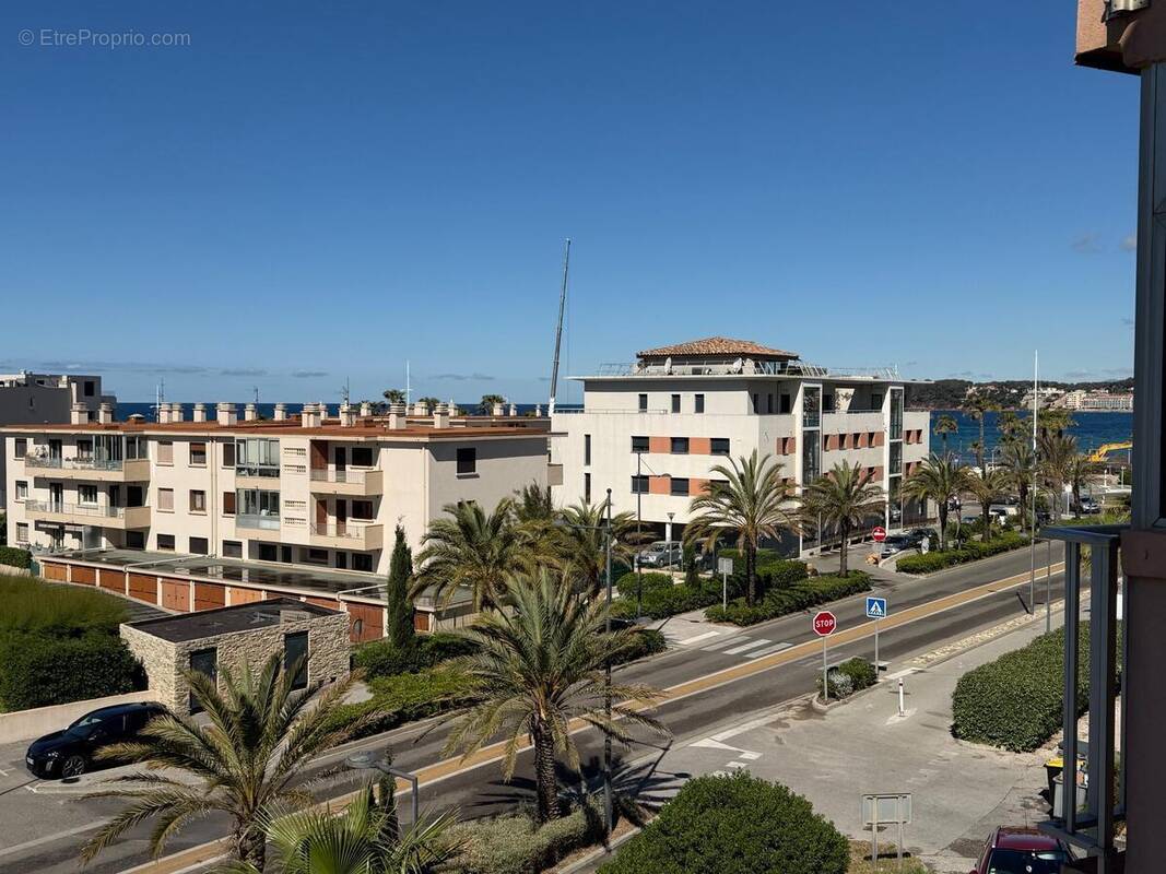 Appartement à SIX-FOURS-LES-PLAGES