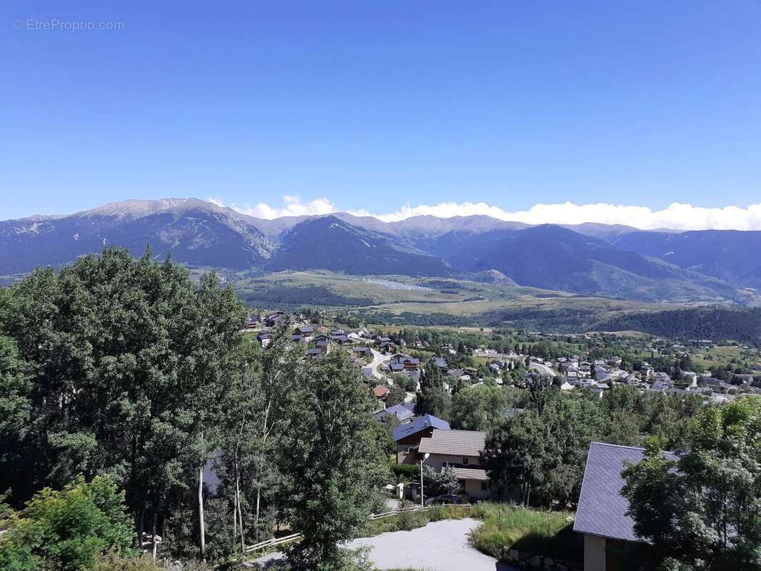 Appartement à FONT-ROMEU-ODEILLO-VIA