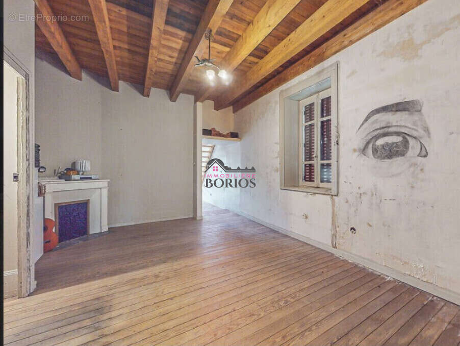 Maison à SAINT-MARCEL