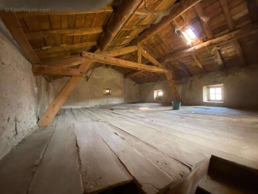 Maison à SAINT-NECTAIRE