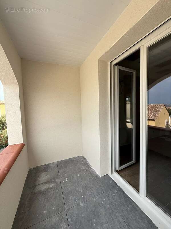 Jolie maison étage avec jardin, balcon et terrasse tropézienne - photo 13