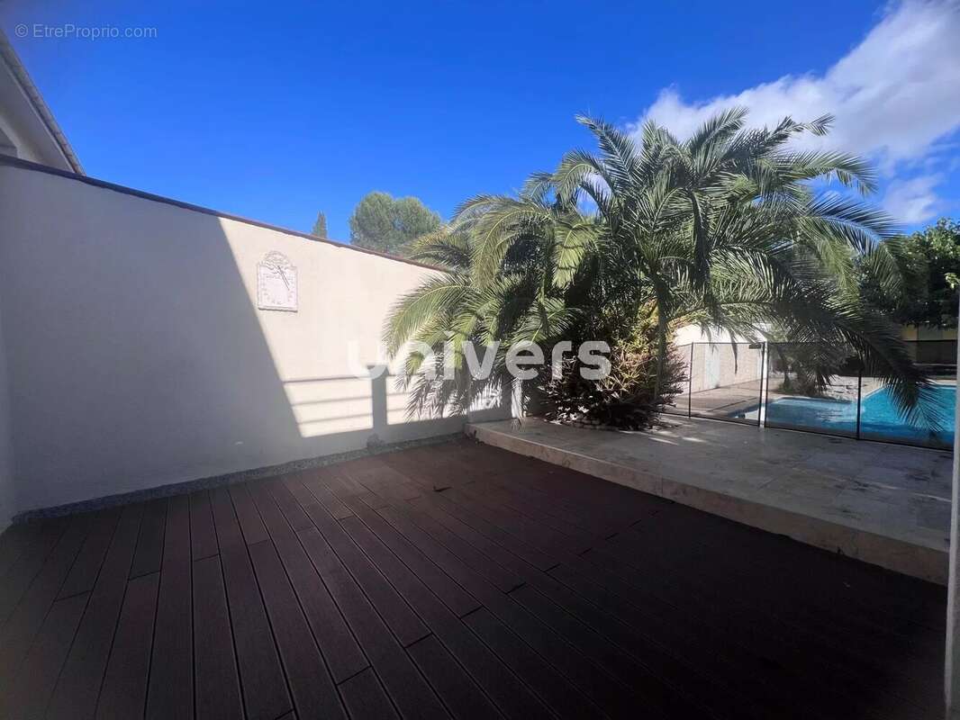 Maison à BOURG-LES-VALENCE