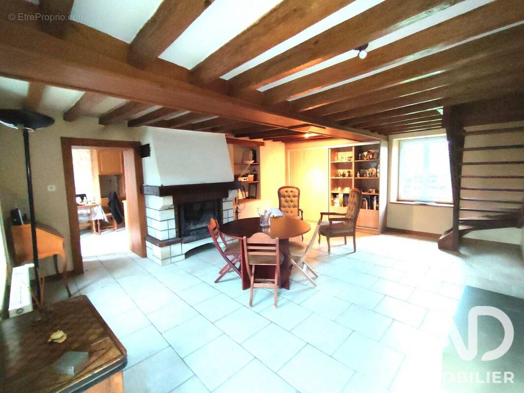 Photo 1 - Maison à TRIZAY-LES-BONNEVAL