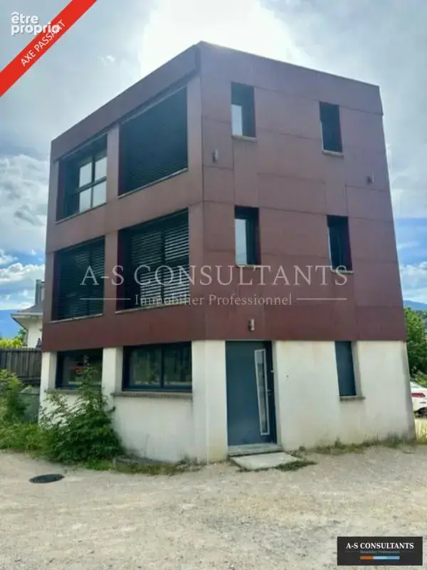 Bureaux / locaux pro à vendre - photo 2