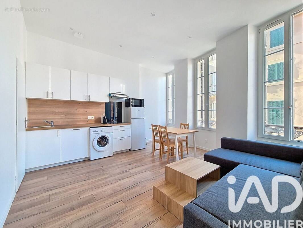 Photo 1 - Appartement à MARSEILLE-2E