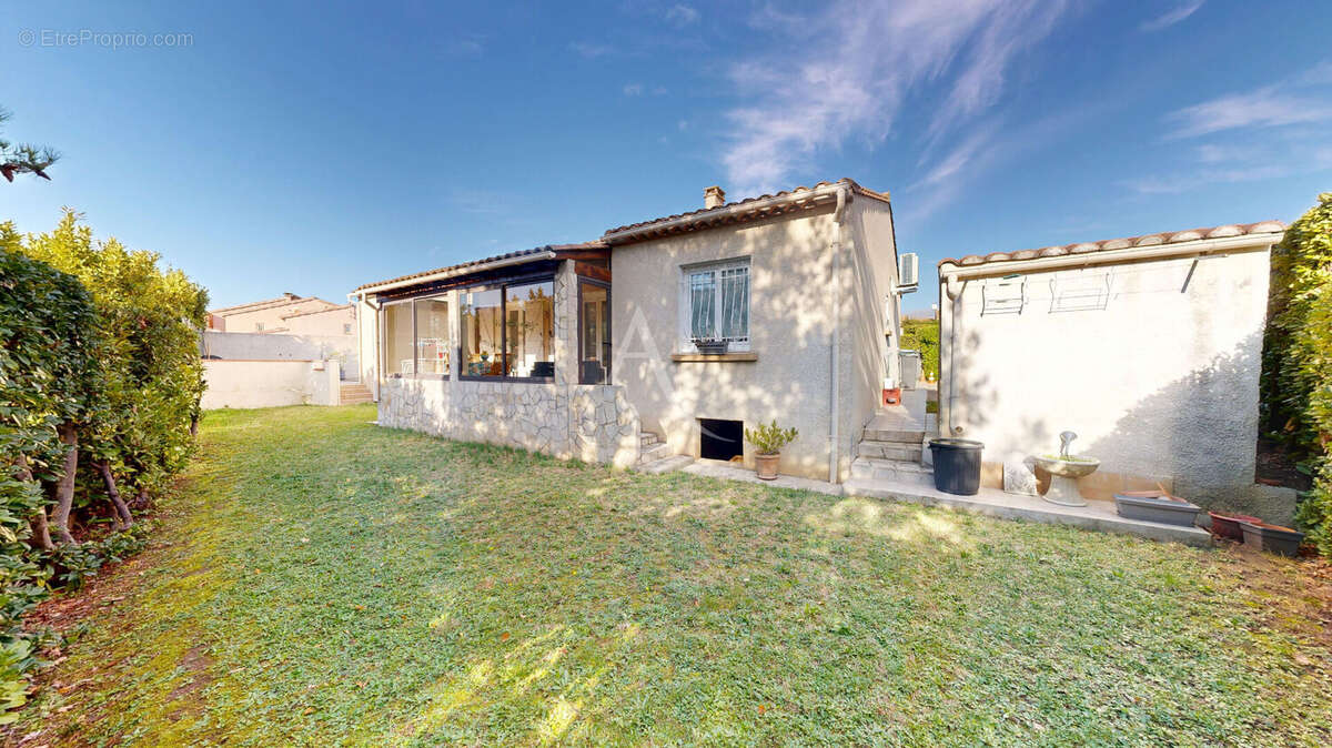 Maison à PENNAUTIER