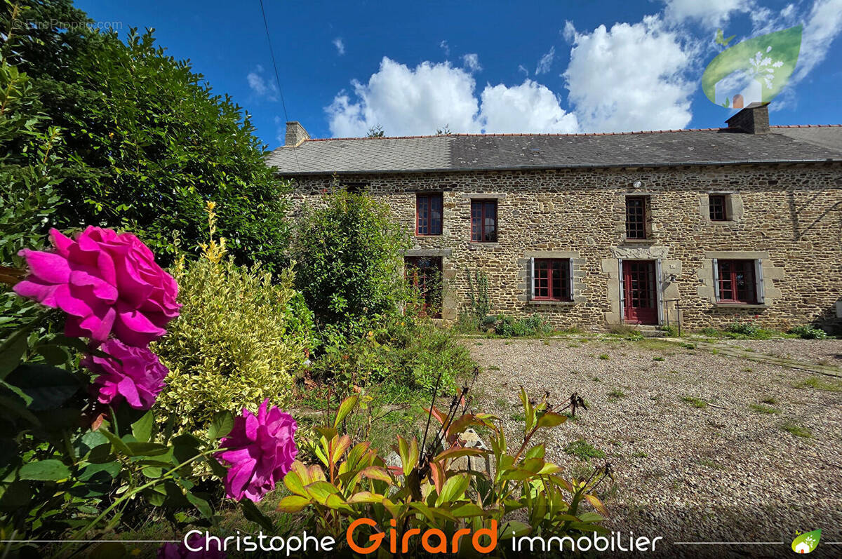 Maison à PLOUASNE