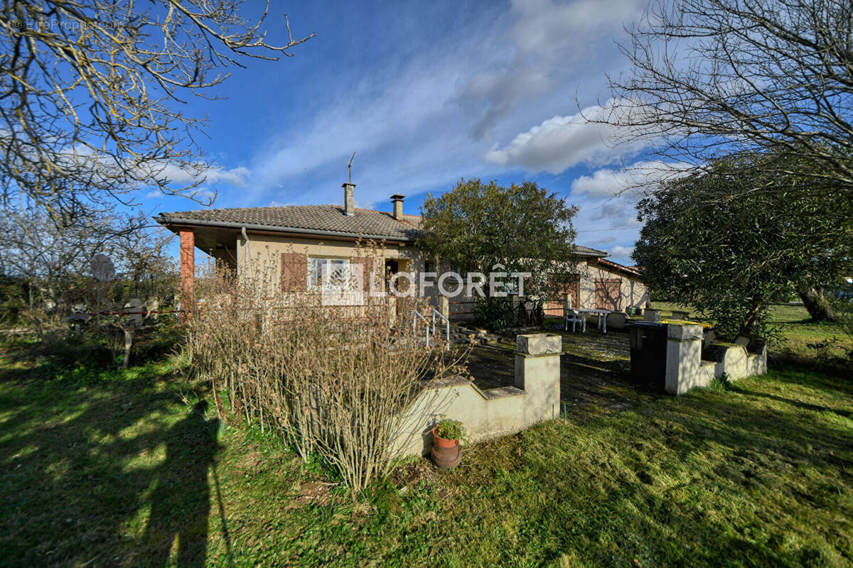 Maison à GIROUSSENS