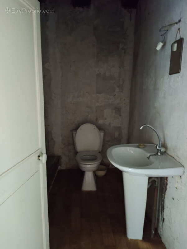 Maison à MONTBOUY