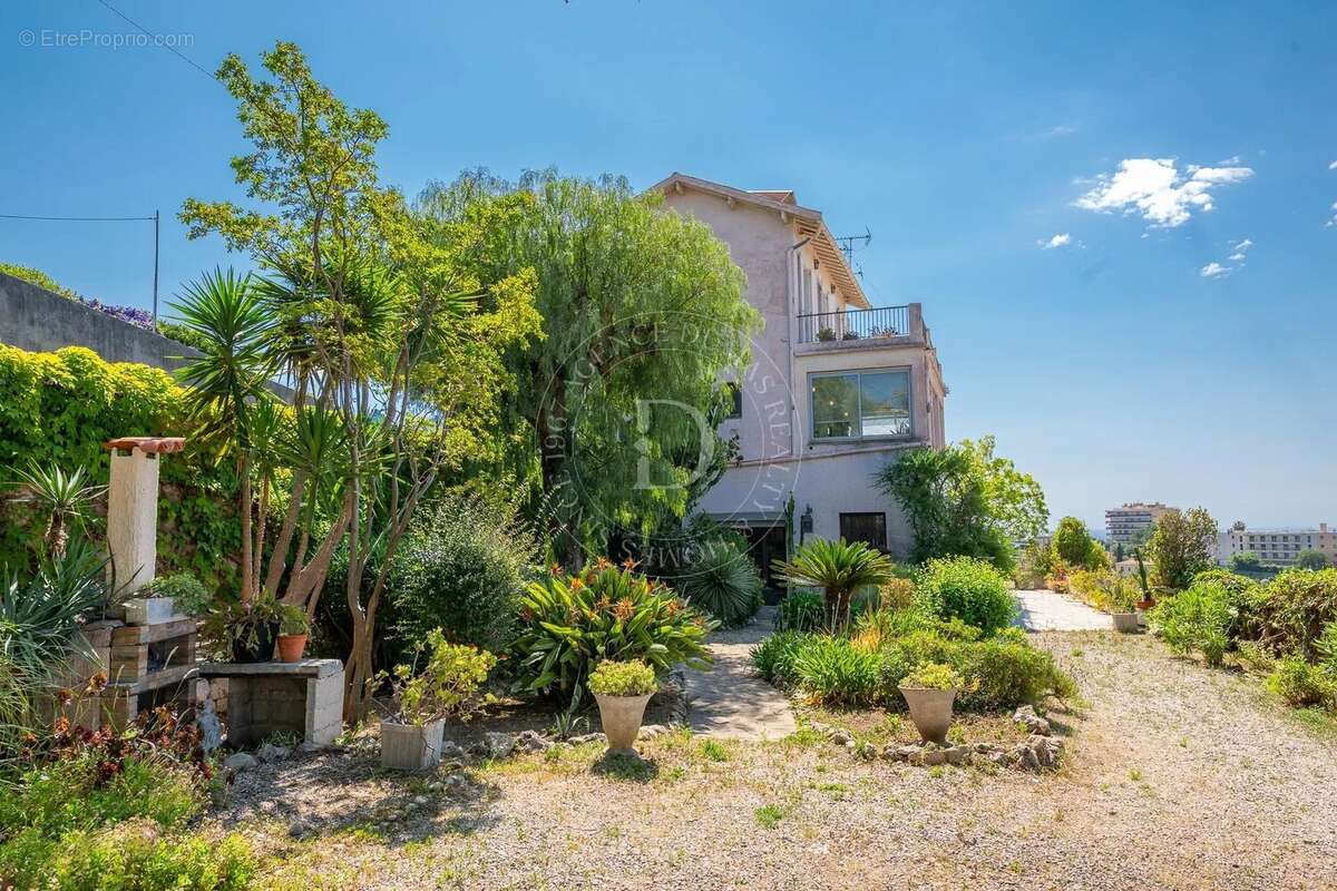 Maison de charme à Terron – Nice - photo 2