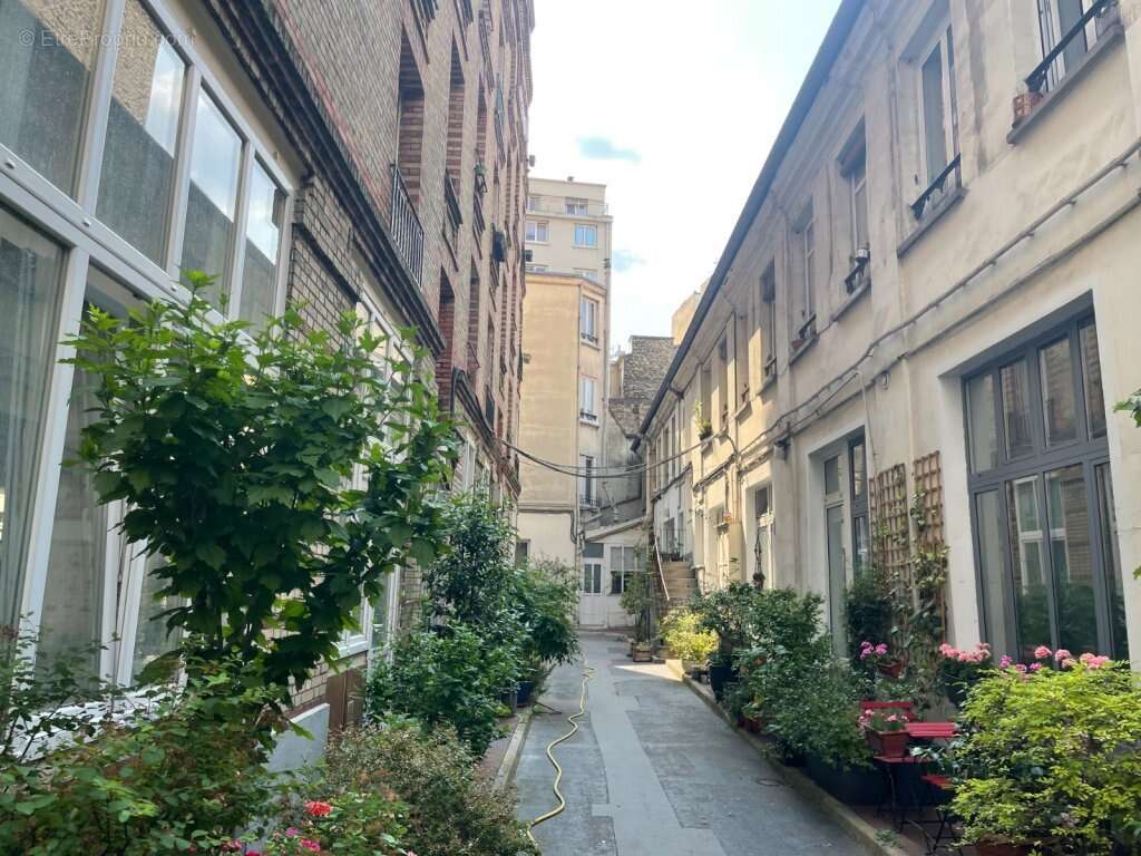 Appartement à PARIS-18E
