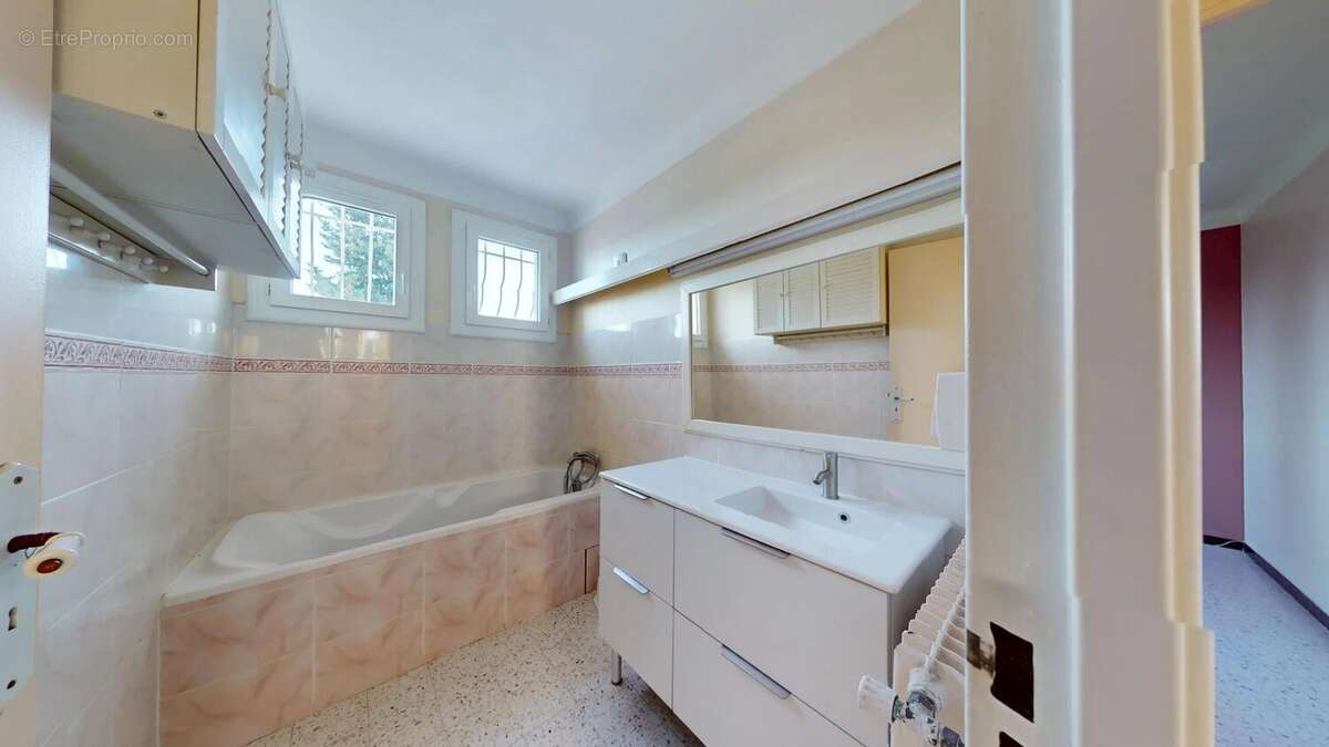 Maison à PORT-DE-BOUC