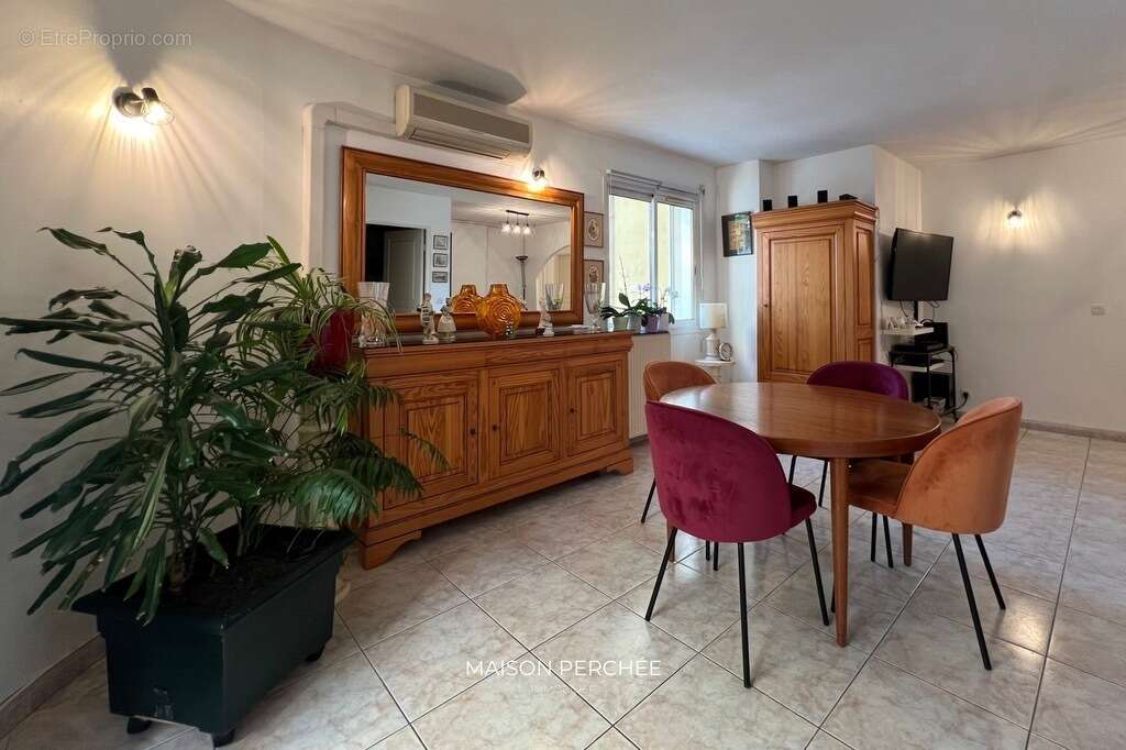 Appartement à DRAGUIGNAN