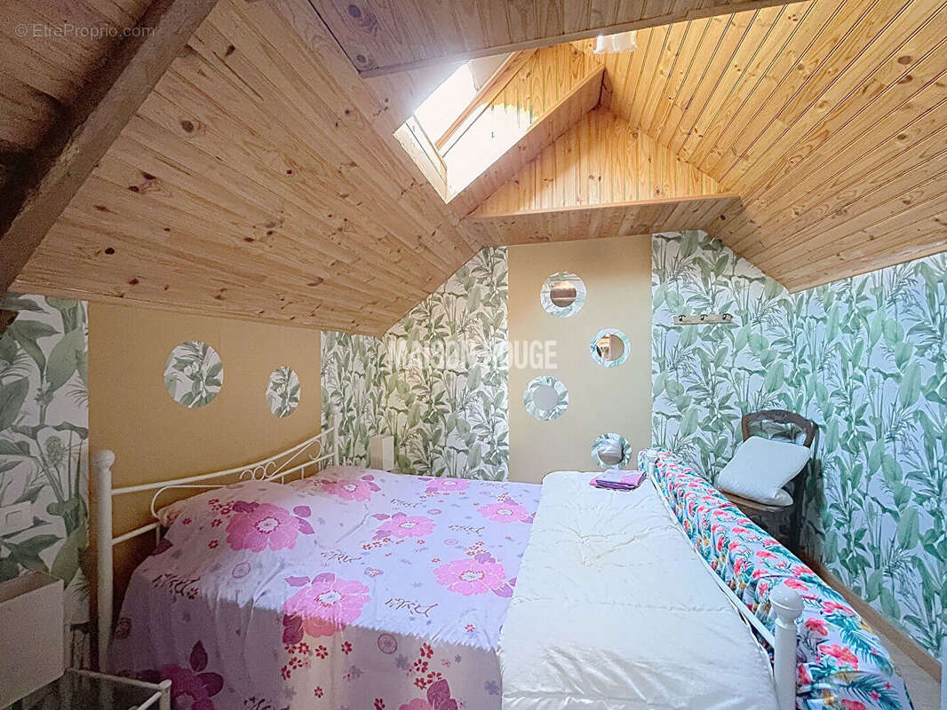 Maison à MINIAC-MORVAN