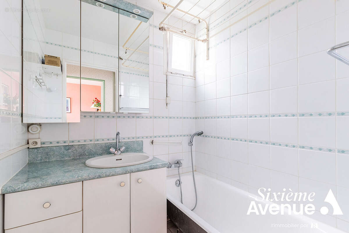 Appartement à CHILLY-MAZARIN