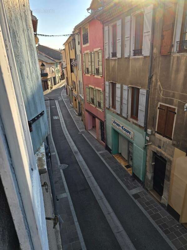 Appartement à VEYNES