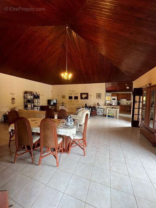 Maison à LA TRINITE