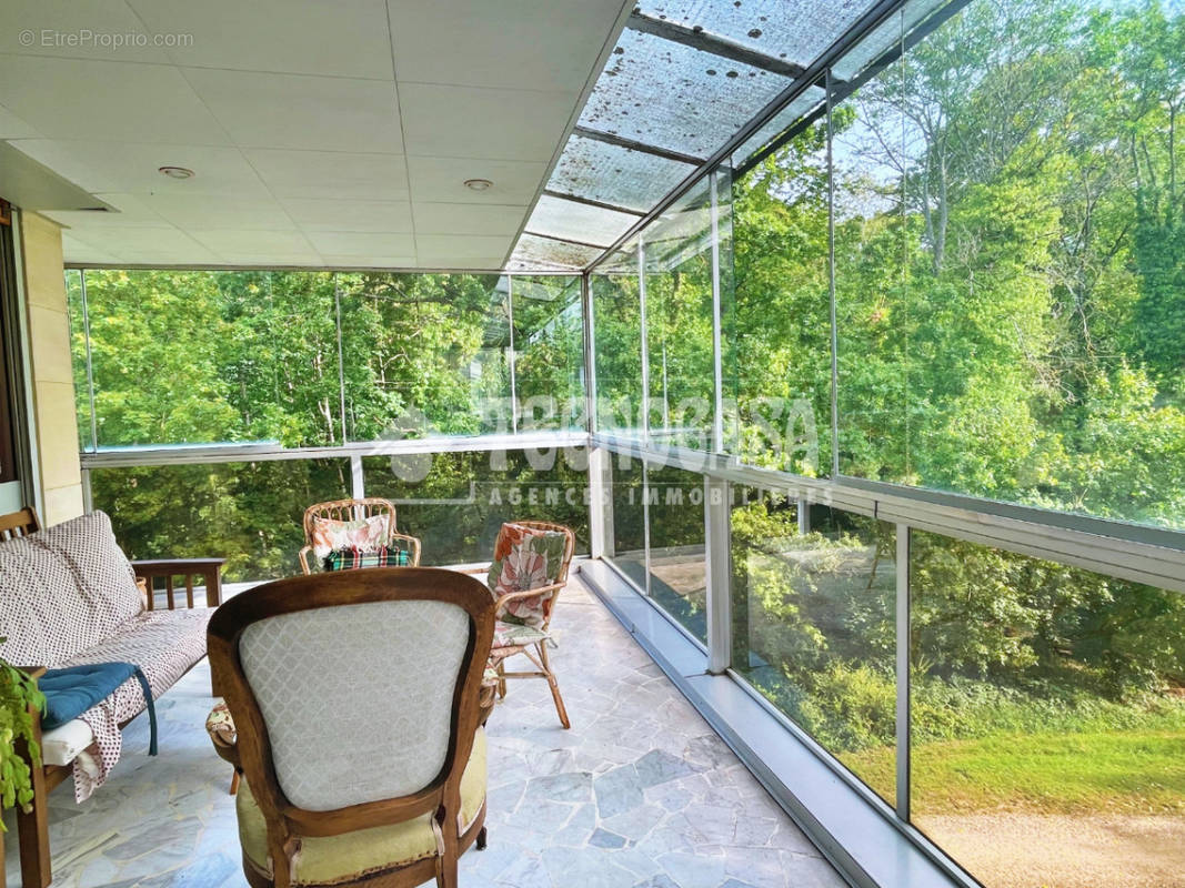 Vends Appartement 3 pièces, 109 m² - Le Chesnay-Rocquencourt - photo 2