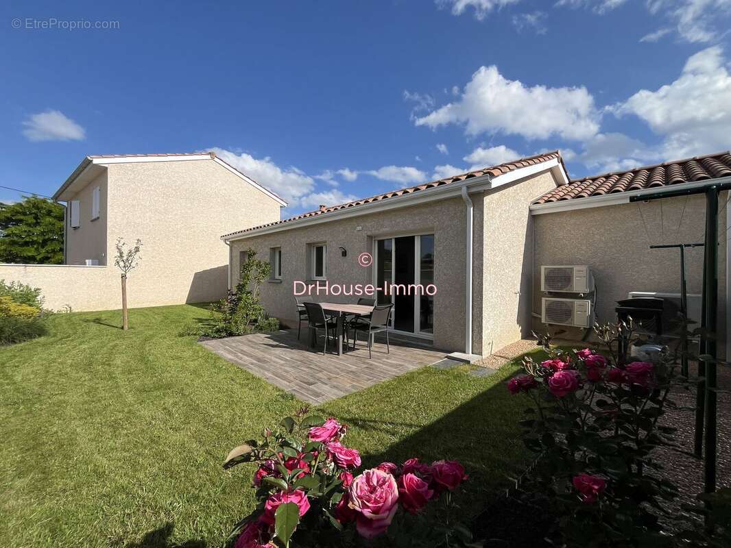 Maison à BELLEVILLE