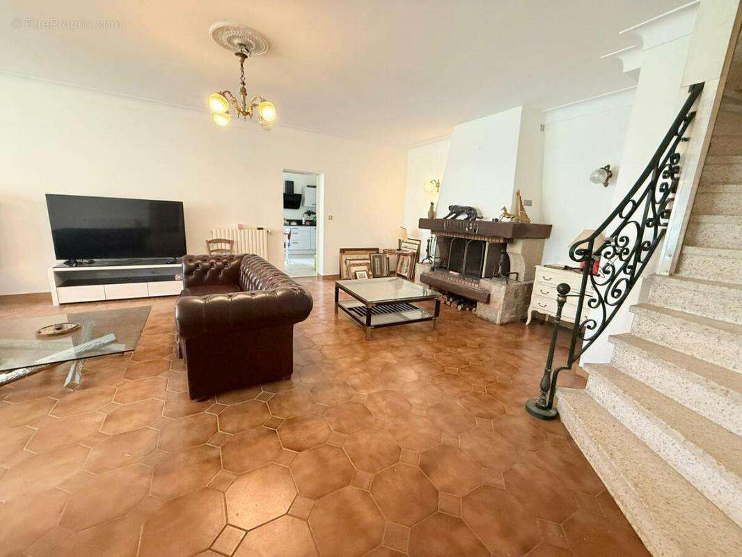 Maison à GIGNAC-LA-NERTHE