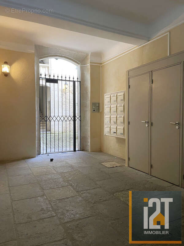 Appartement à NIMES