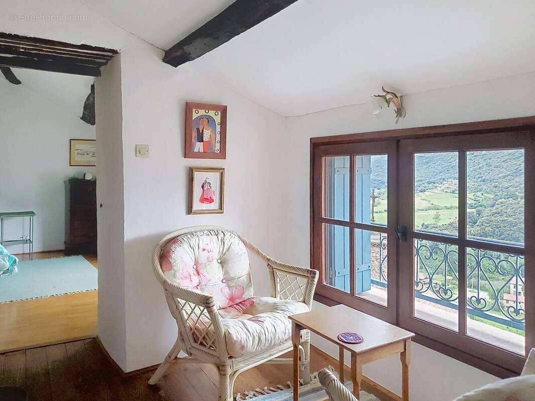 Maison à VIEUSSAN